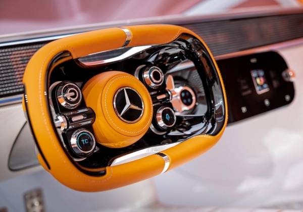 
            Mercedes представил концептуальный спорткар Vision One-Eleven
        