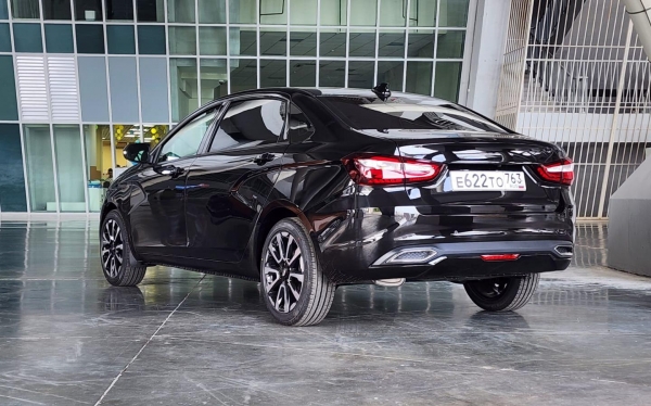 
            Президент АвтоВАЗа назвал цены на удлиненную Lada Vesta Aura
        