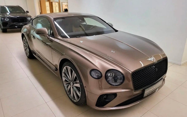 
            В России выросли продажи подержанных Bentley, Maserati и Rolls-Royce
        