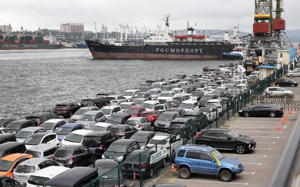 
            В Японии не подтвердили планы по ограничению экспорта машин в Россию
        