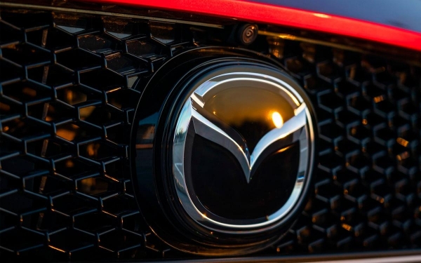 
            Mazda выпустит новый электромобиль только в 2027 году
        