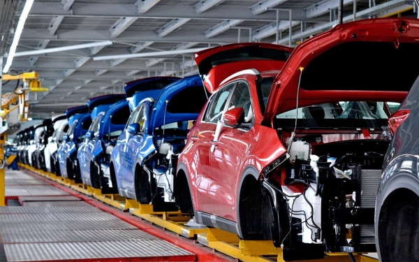 
            Производство легковых автомобилей в России в августе выросло в два раза
        