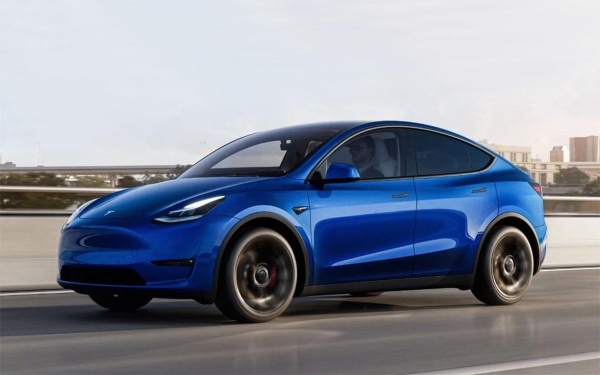 
            Tesla представила обновленный кроссовер Model Y
        